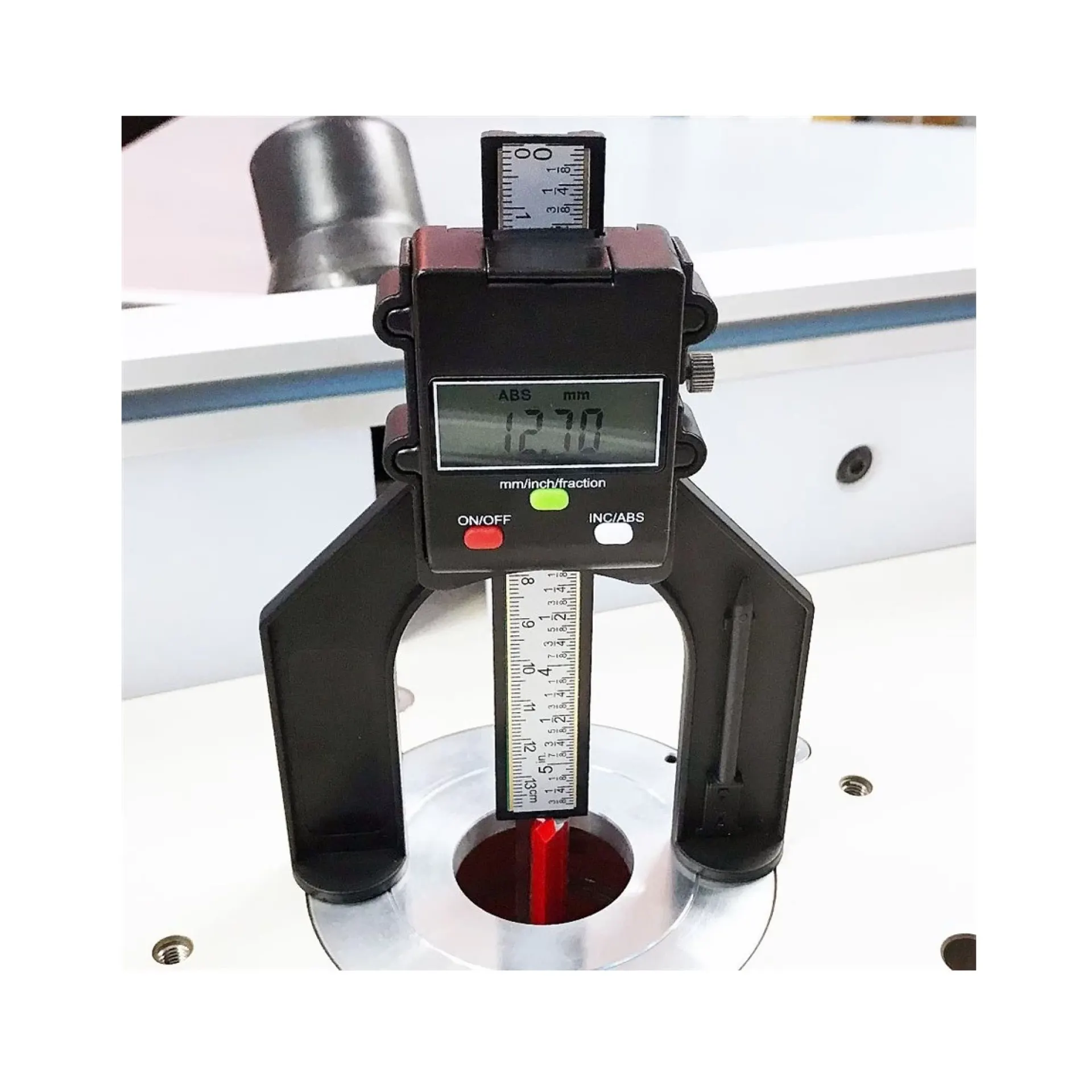 dieptemeter digitaal bovenfreestafel.