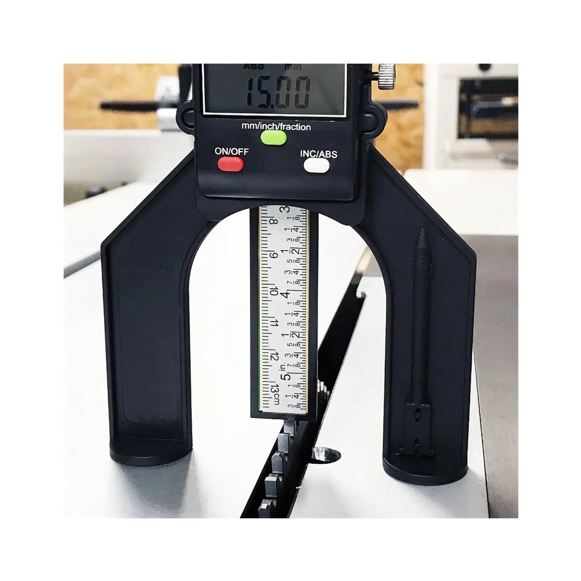 dieptemeter digitaal zaagtafel.