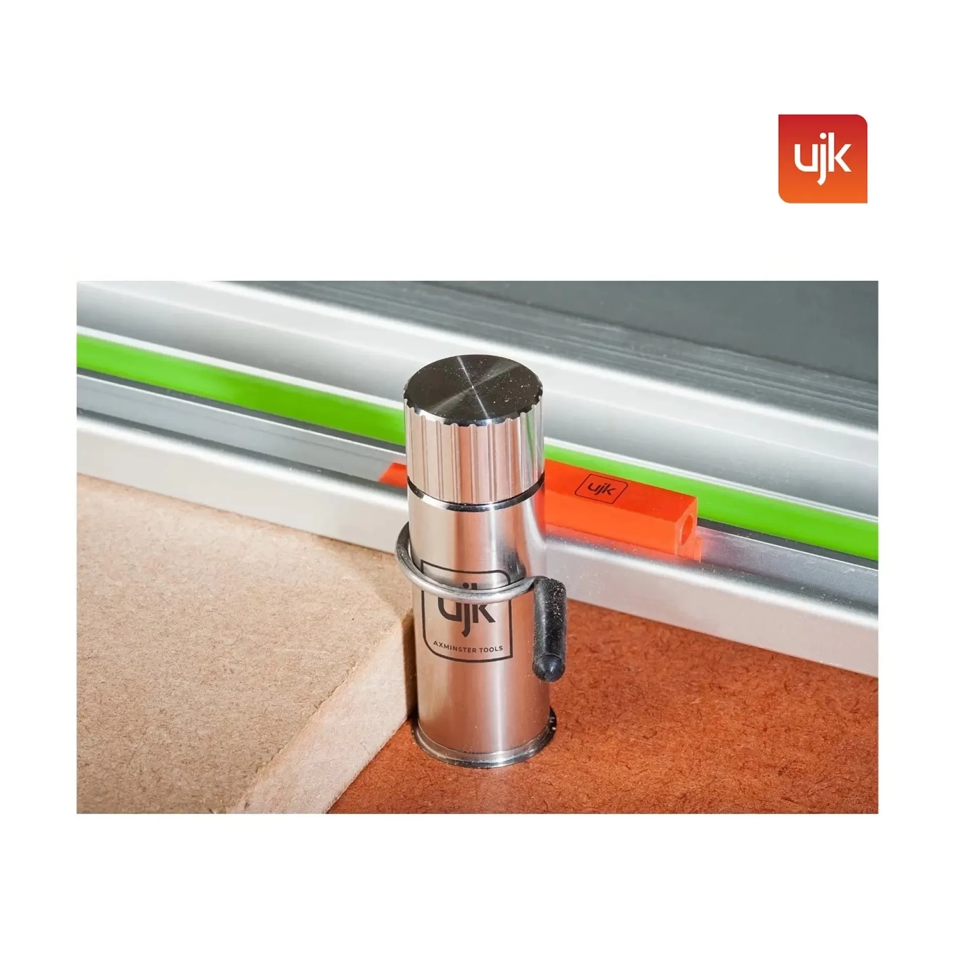 parf dog rail clip UJK.