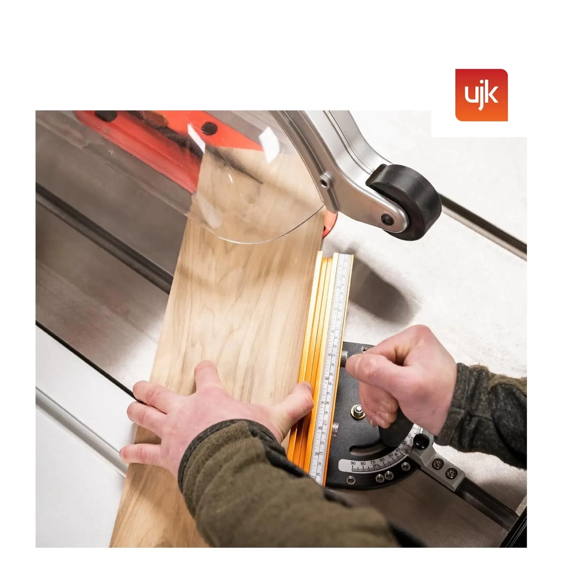 UJK verstekgeleider zaagtafel.