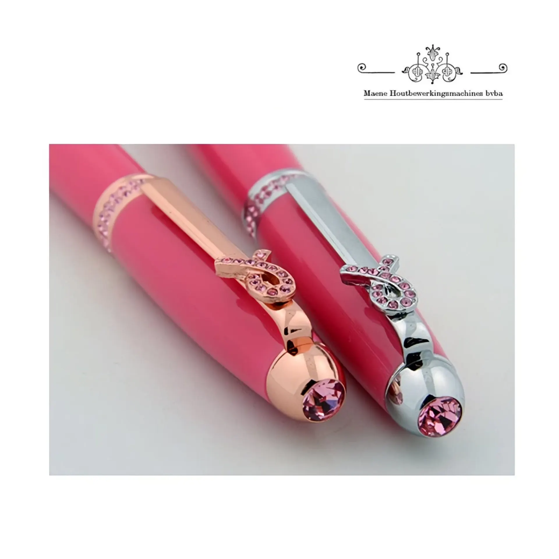 breast cancer pen kit detail.