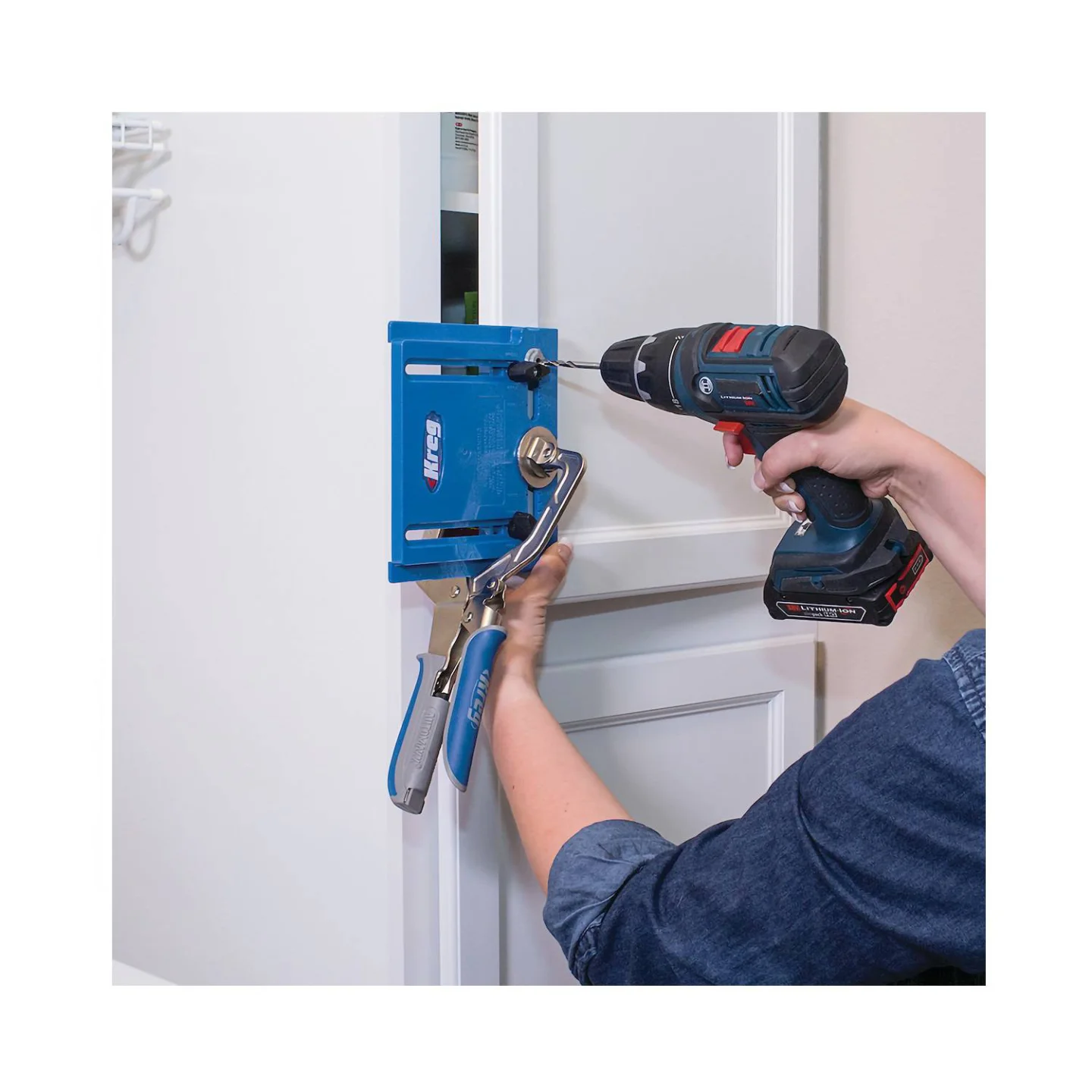 KREG-cabinet-hardware-jig-2.